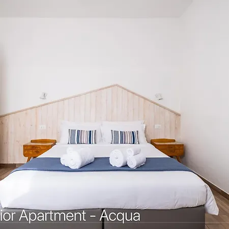 Z8 Apartments Bolonia Habitación foto